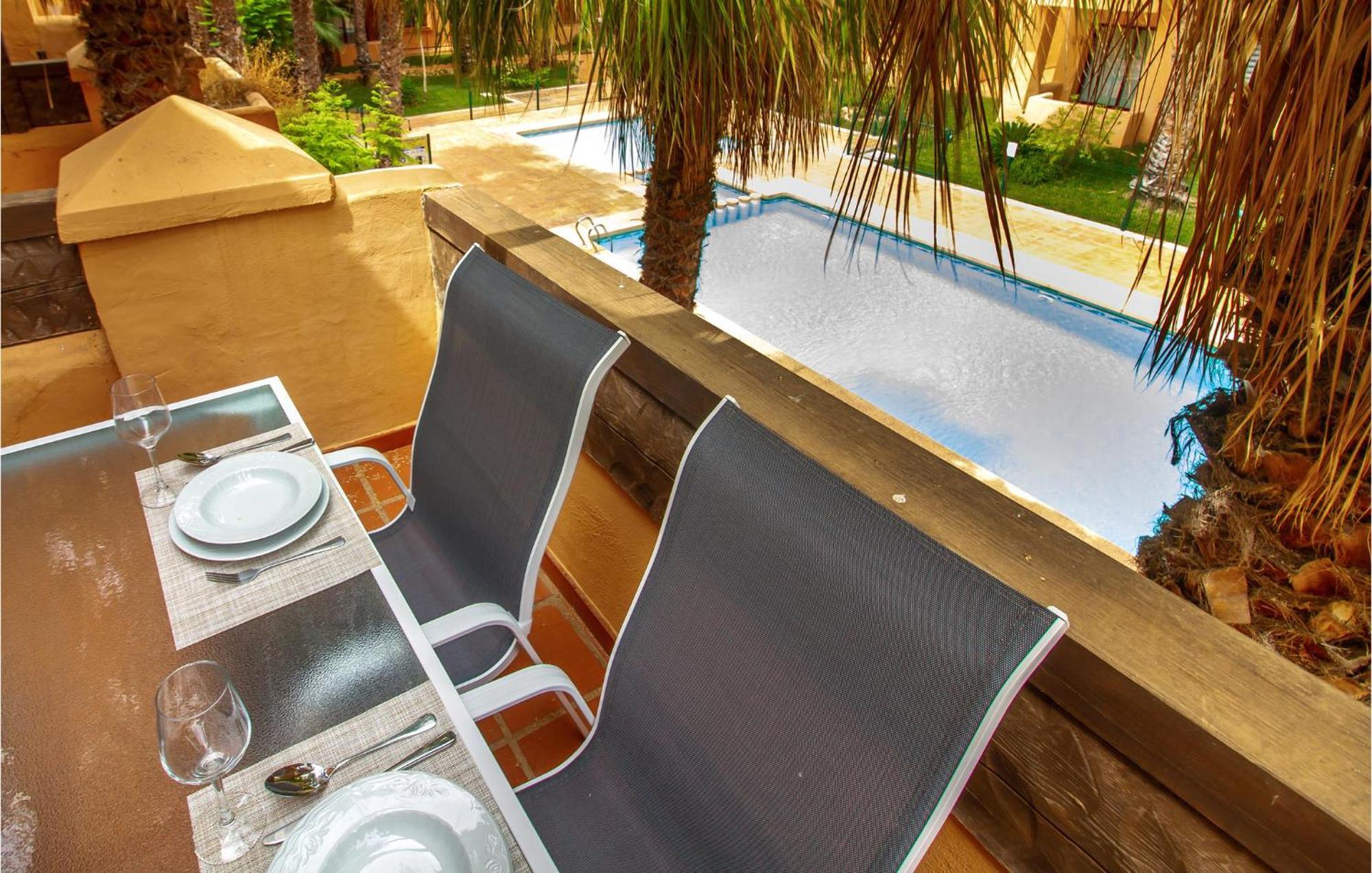 Lovely Apartment In Los Alcazares With Kitchen Kültér fotó