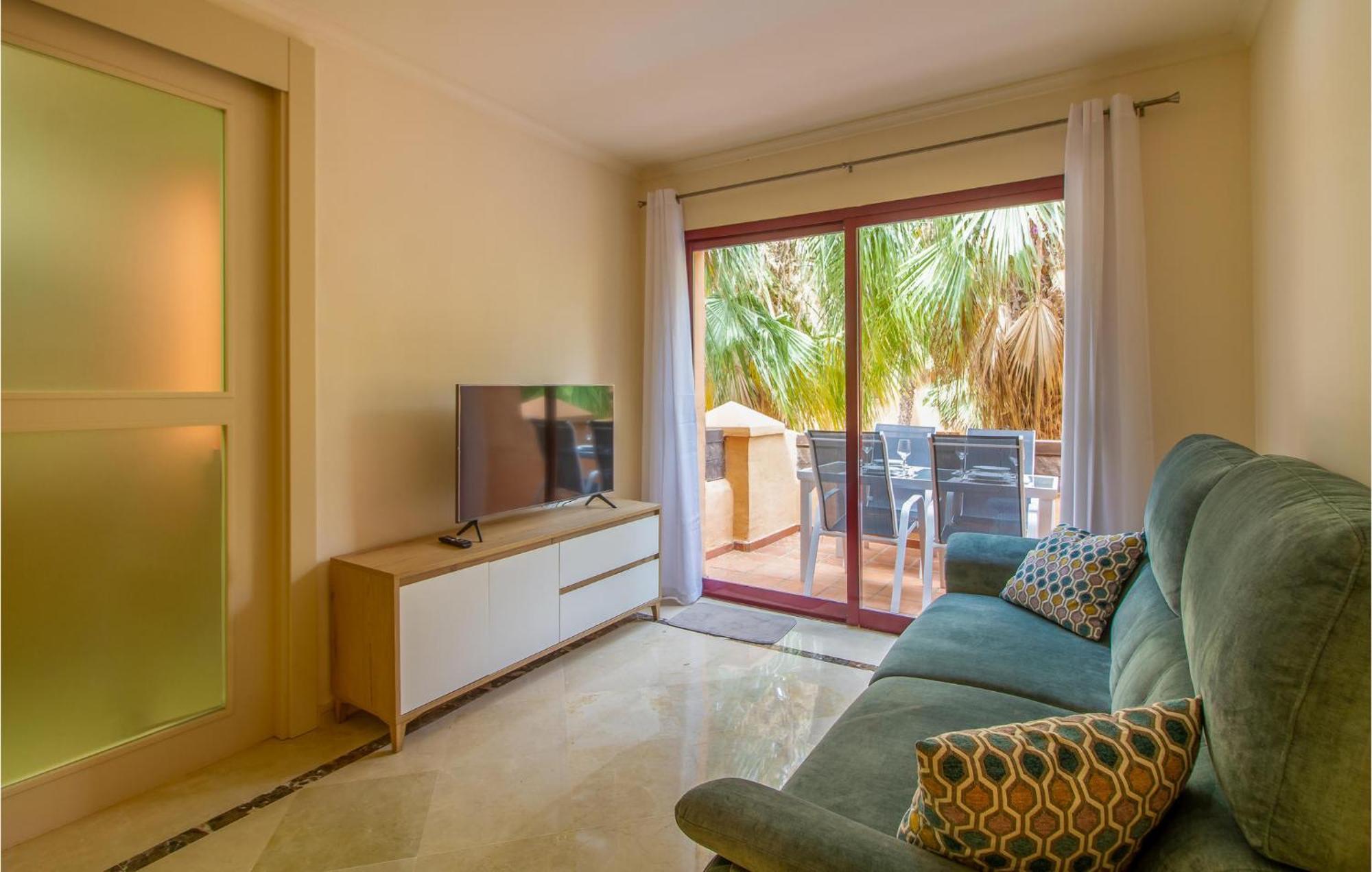 Lovely Apartment In Los Alcazares With Kitchen Kültér fotó