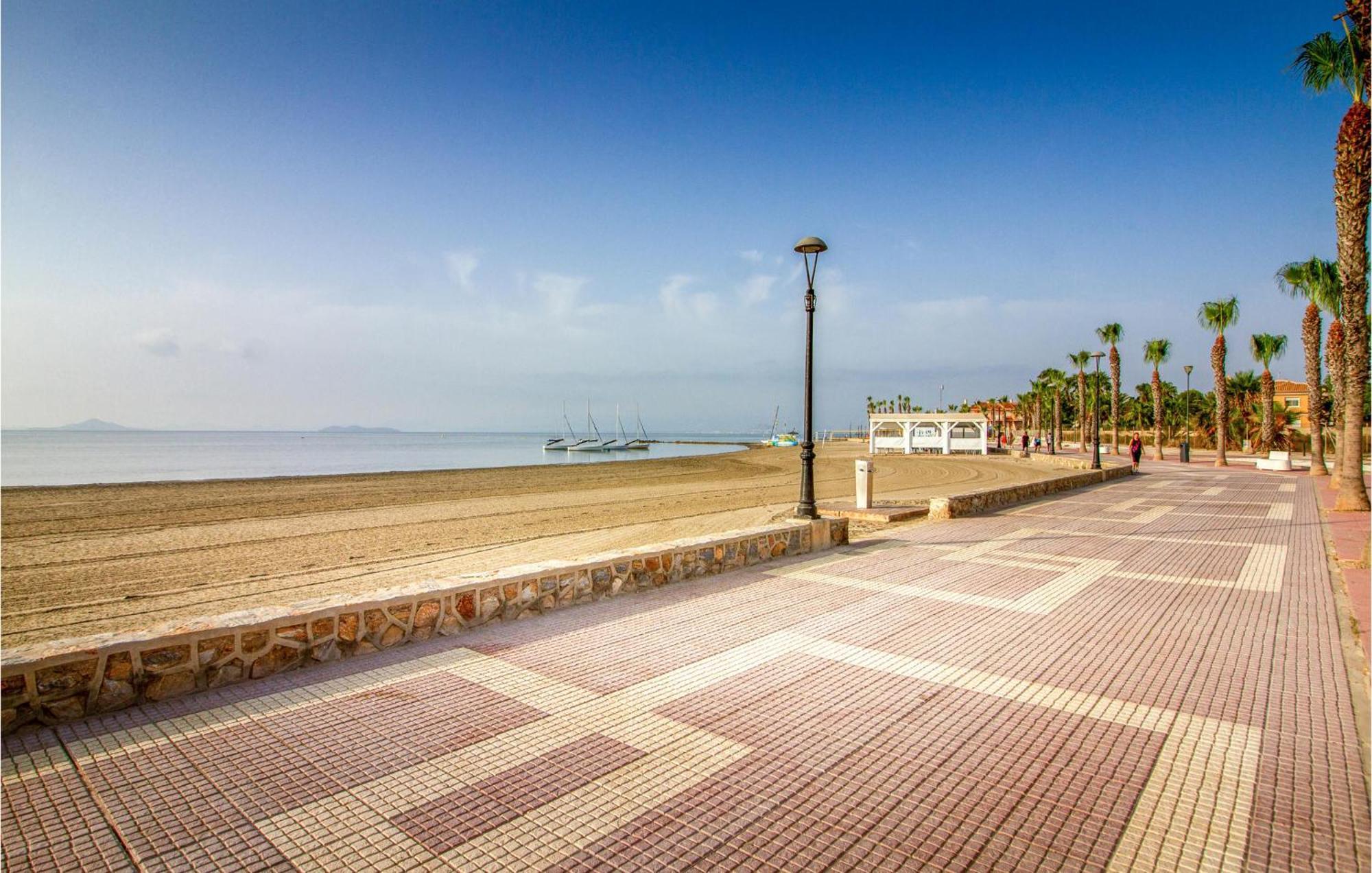 Lovely Apartment In Los Alcazares With Kitchen Kültér fotó