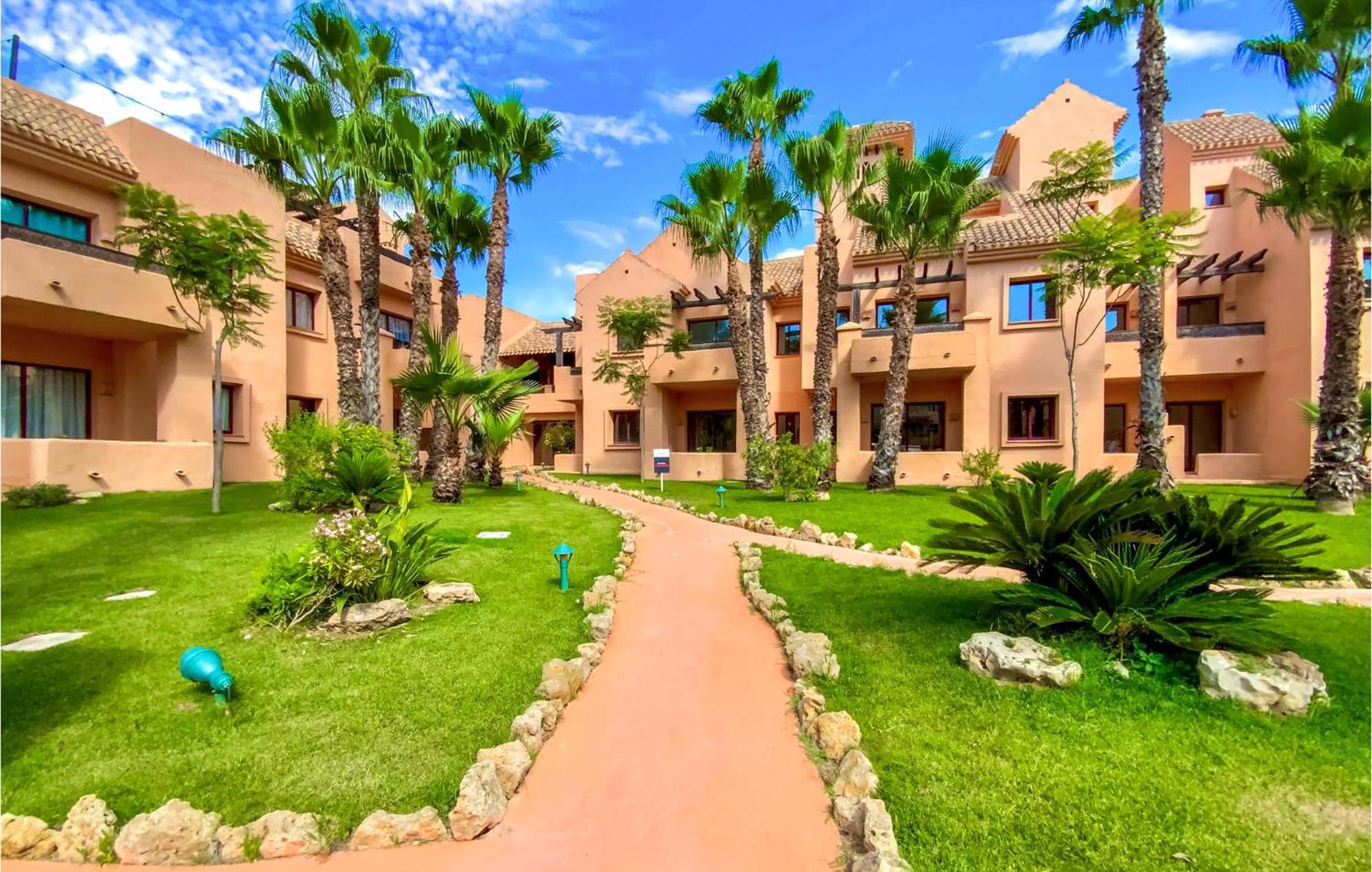 Lovely Apartment In Los Alcazares With Kitchen Kültér fotó