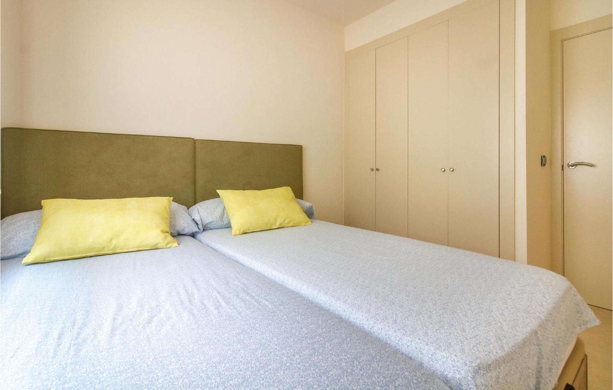 Lovely Apartment In Los Alcazares With Kitchen Kültér fotó