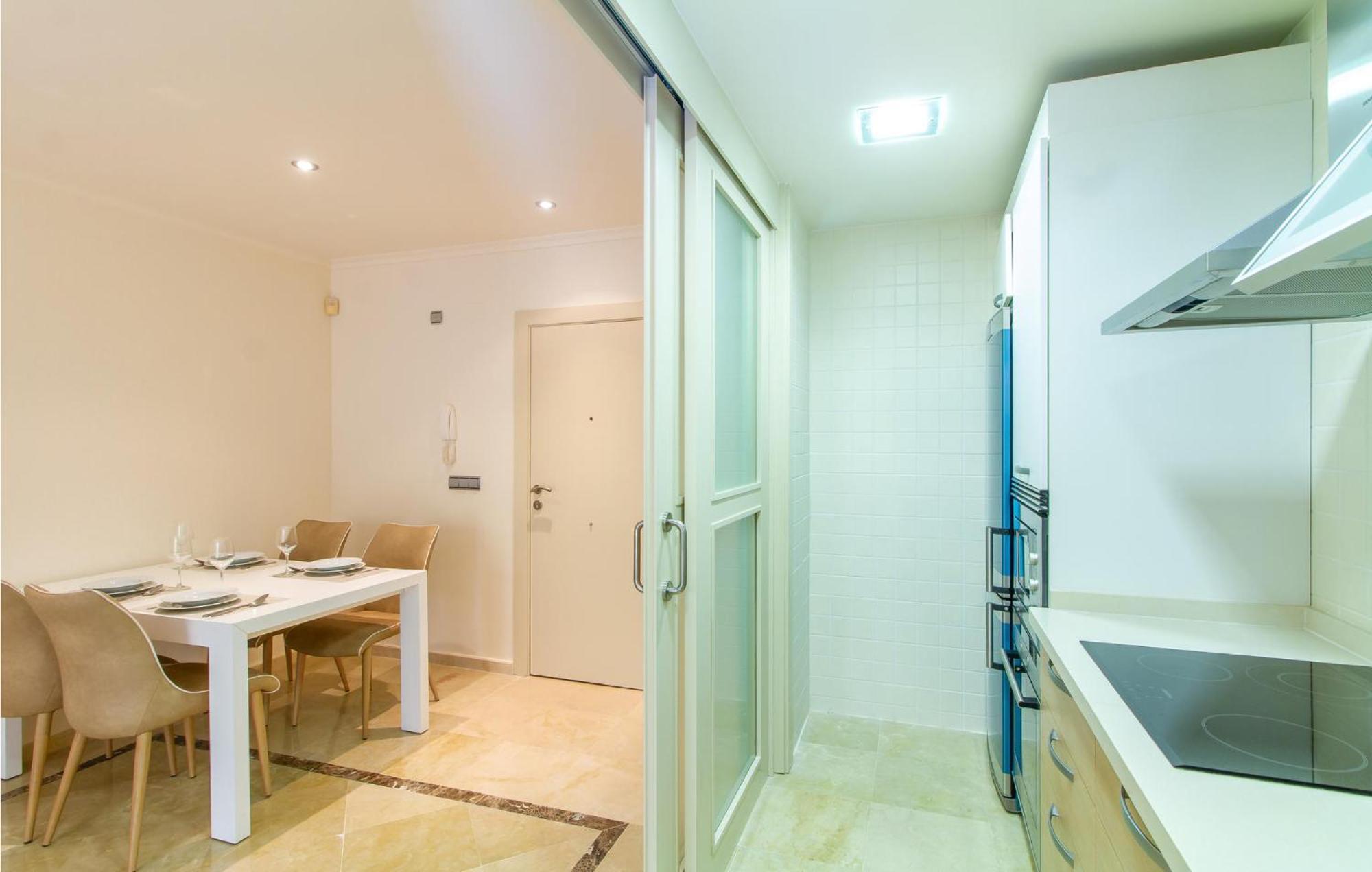 Lovely Apartment In Los Alcazares With Kitchen Kültér fotó